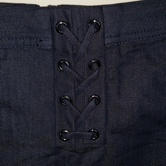 TALBOTS- Dark Stretch Denim Pencil Skirt w Lace Up Front, Size 4 Petite - Picture 2 of 7